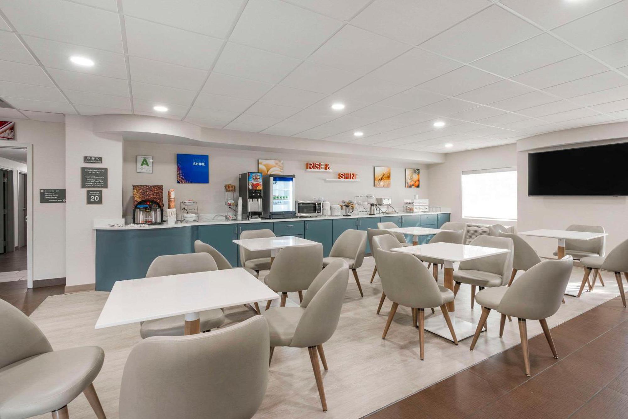 Comfort Inn & Suites Louisville Airport Fair & Expo Luaran gambar