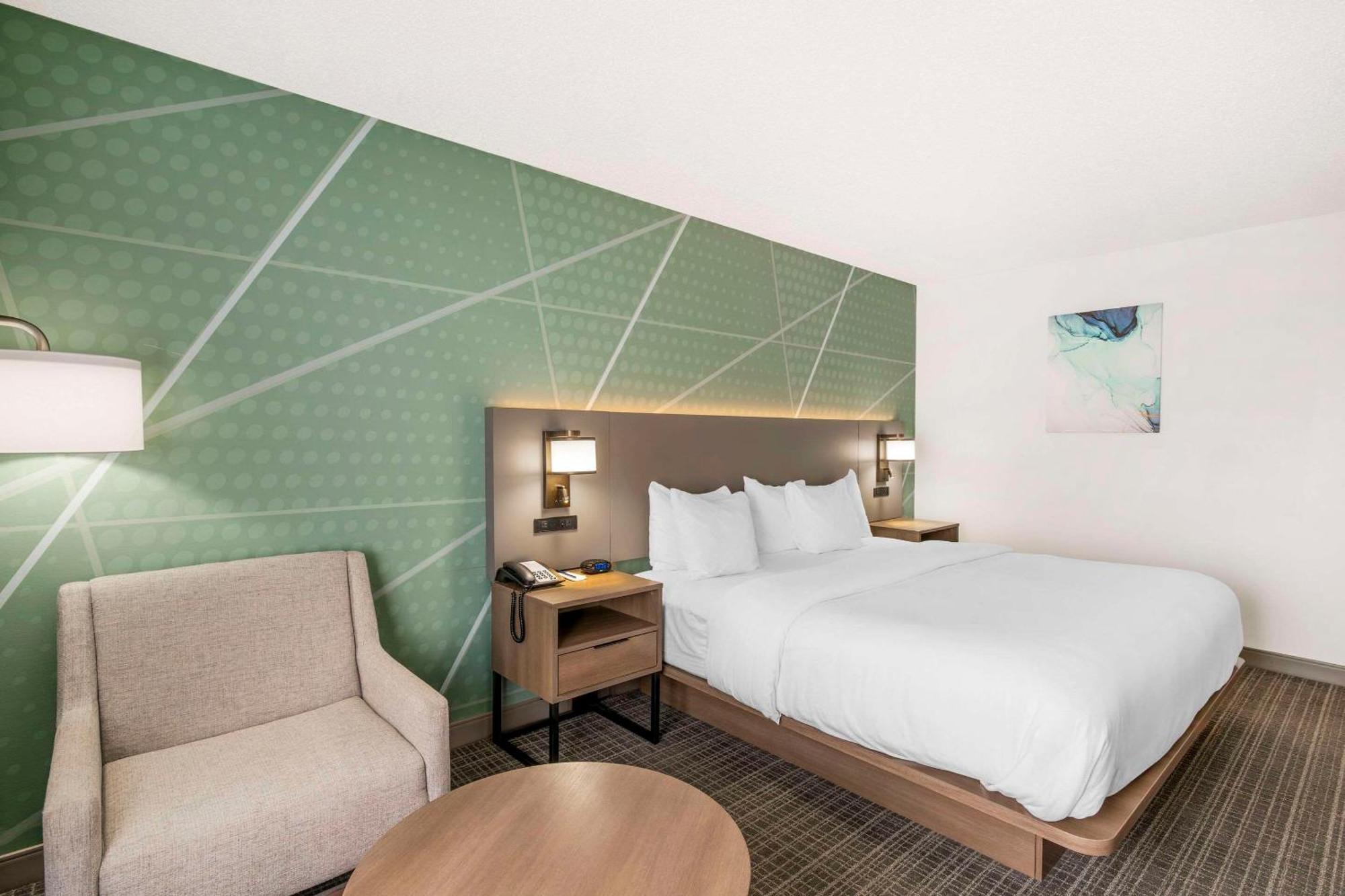 Comfort Inn & Suites Louisville Airport Fair & Expo Luaran gambar