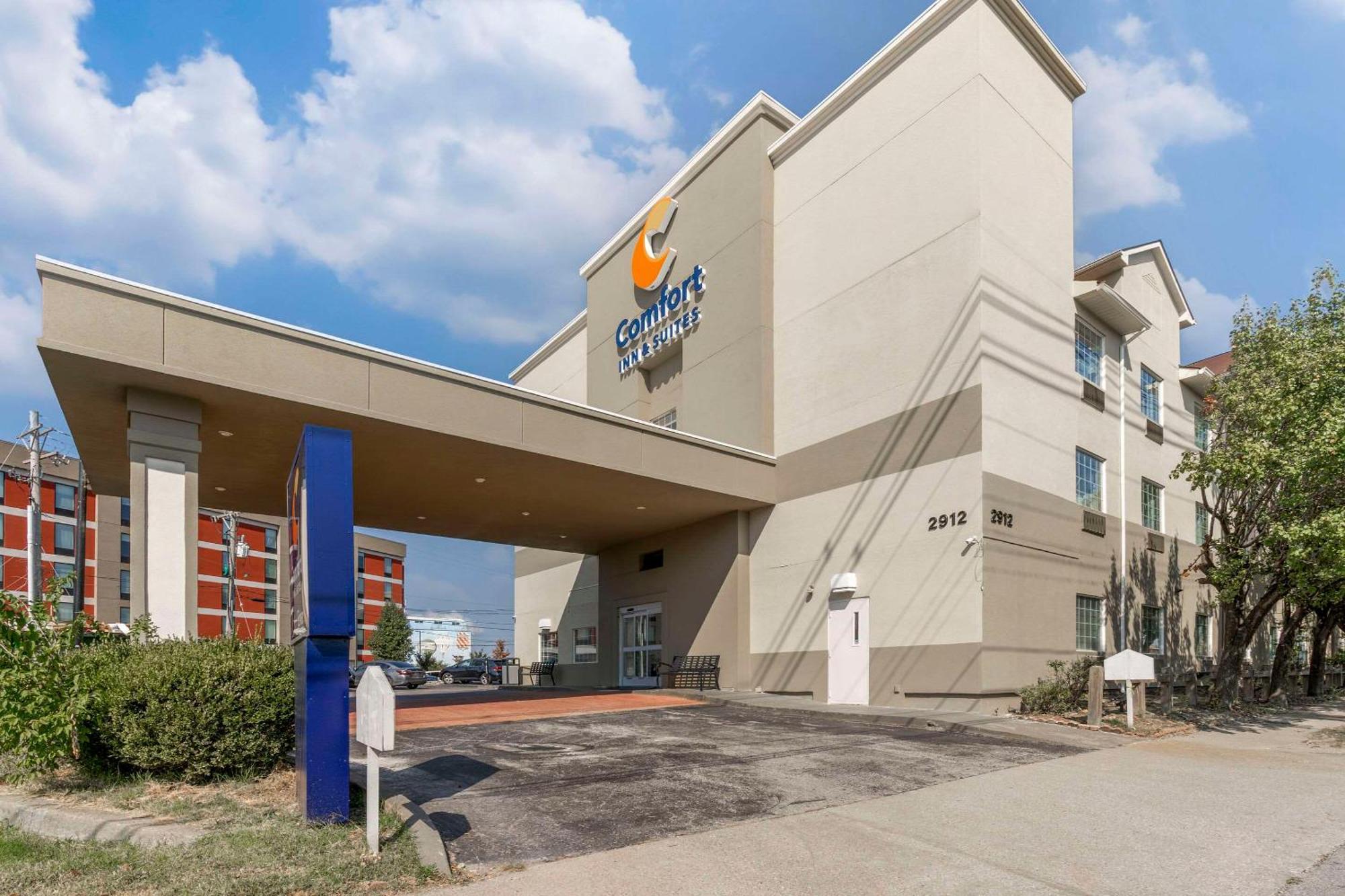 Comfort Inn & Suites Louisville Airport Fair & Expo Luaran gambar